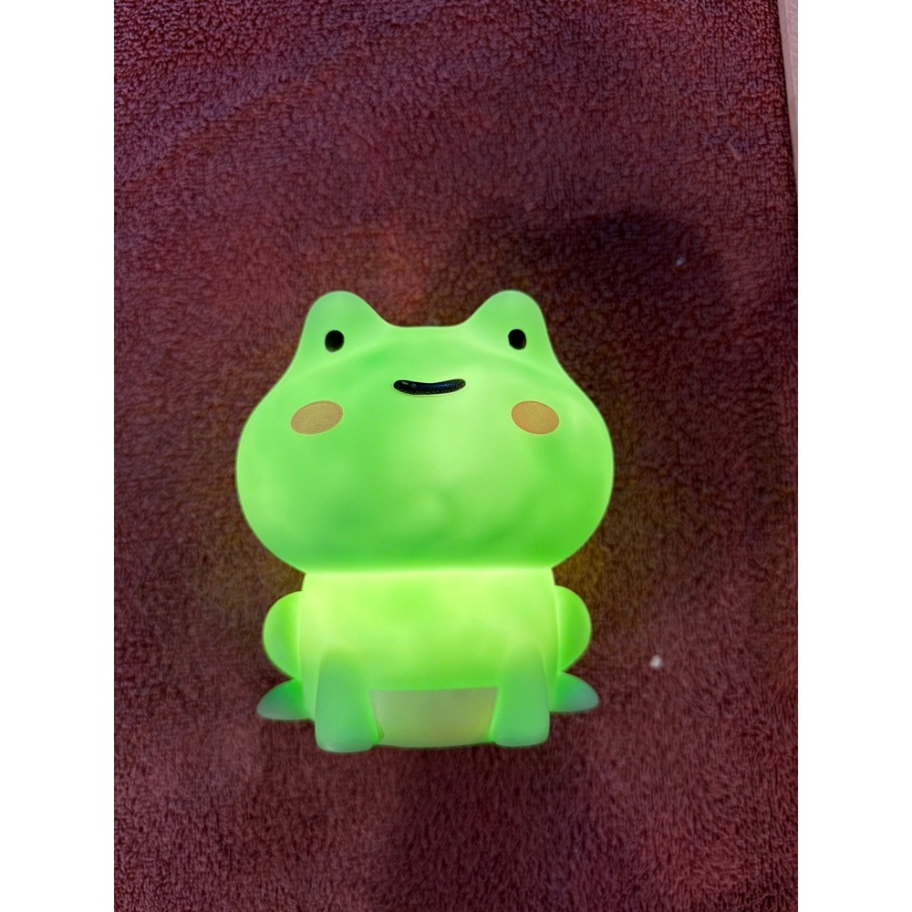 Green Frog Silicone Night Light Kawaii Squishy Battery‎ Operated Nursery Lamp